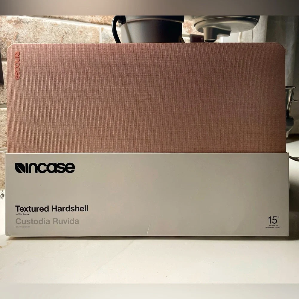 Hardshell case 15 inch MacBook Pro